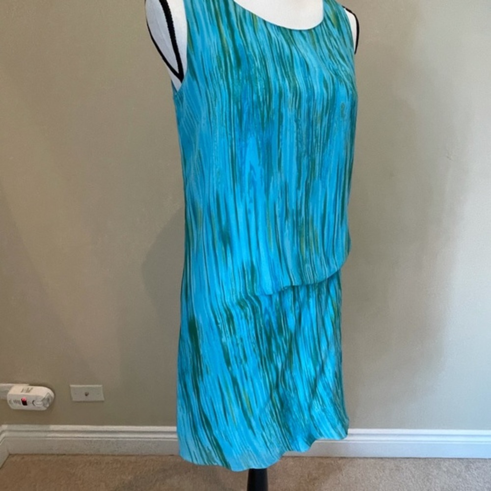 Max Studio Sleeveless Lined Dress